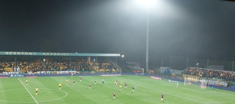 Korona wygrała przy Bukowej