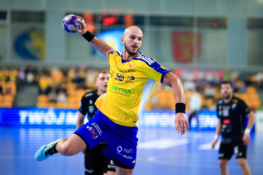 Industria jedzie do Kalisza! Kielecka „jedenastka” zdobyła Opole