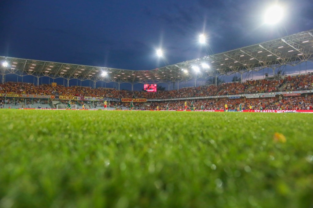 Stadion Korony nie jest twierdzą dla Widzewa – zapowiedź piątkowego meczu