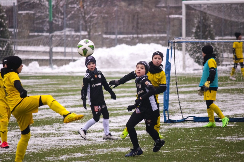 Akademia BVB zagrała z Dziecięcą Akademią Piłkarską