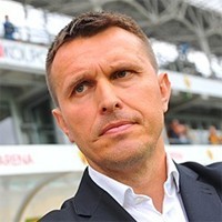 Lubawski po rozmowie z Ojrzyńskim. Czy trener wróci do Kielc?