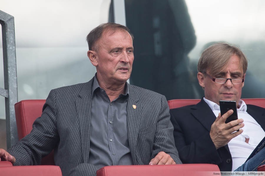 Oficjalnie: Korona ma nowego udziałowca większościowego! Dieter Burdenski pożegnał się z klubem
