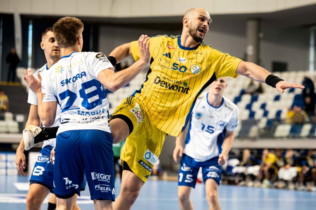 Kielczanie zrobili swoje w Mielcu! Mistrzowie Polski dopisują kolejne ligowe punkty