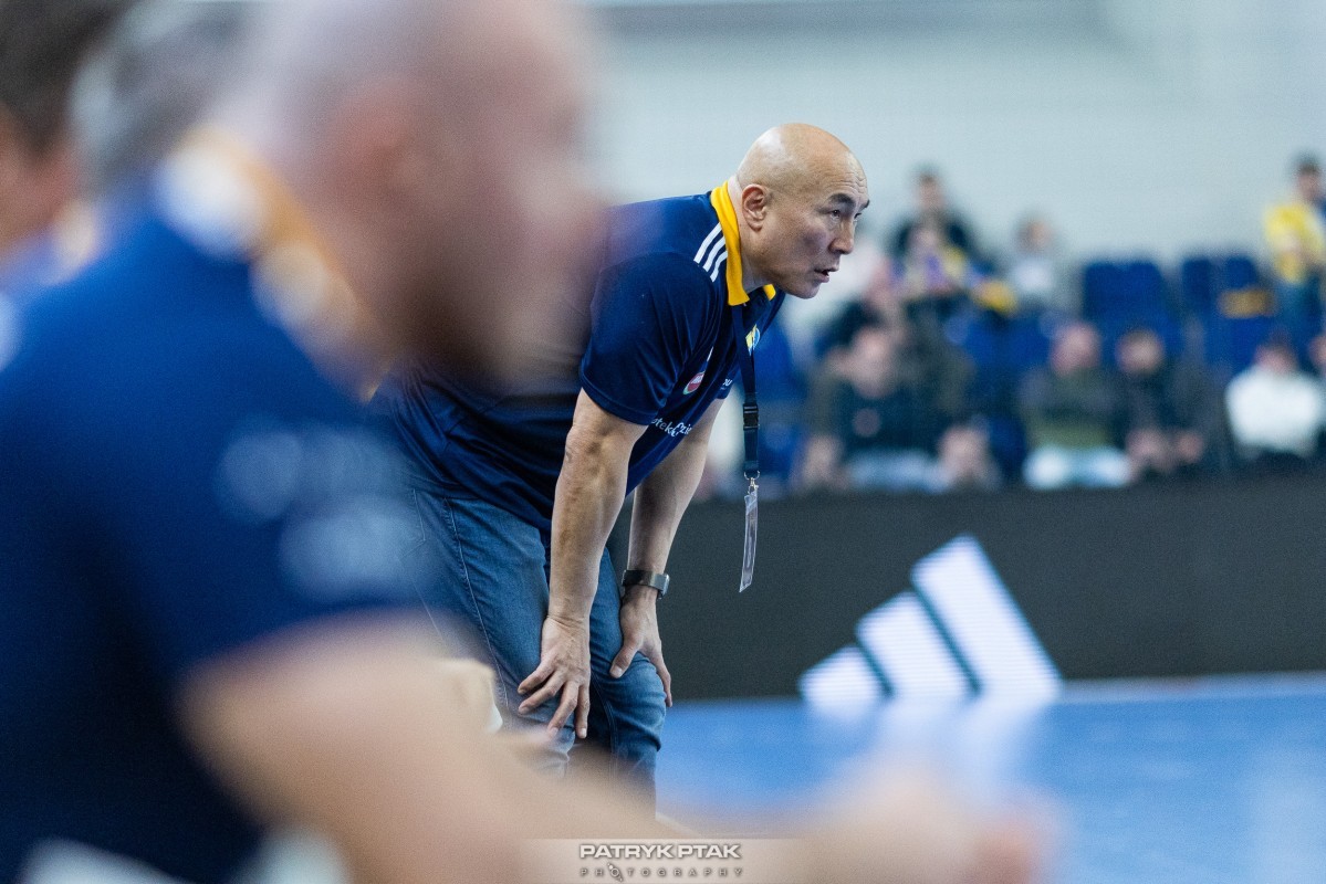 Koniec ery Dujszebajewa