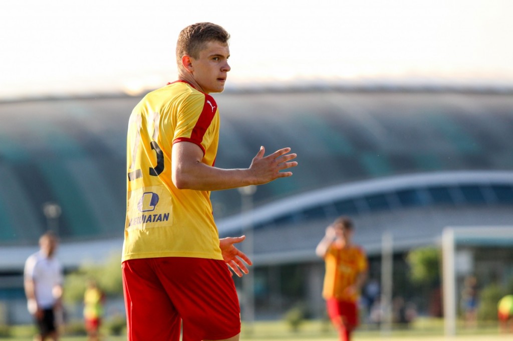 Juniorzy Korony U-17 i U-18 rozpoczęli sezon od porażek z Wisłą i Lechią