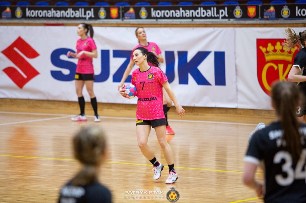 Dwie porażki i zwycięstwo. Suzuki Korona Handball kończy kielecki turniej z trzecim wynikiem w stawce