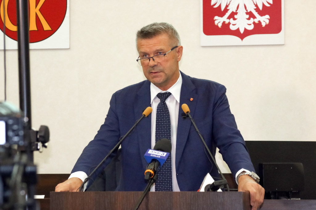 Prezydent Wenta zapowiada gotowość pomocy Koronie Kielce. Oczekuje zmian w klubie